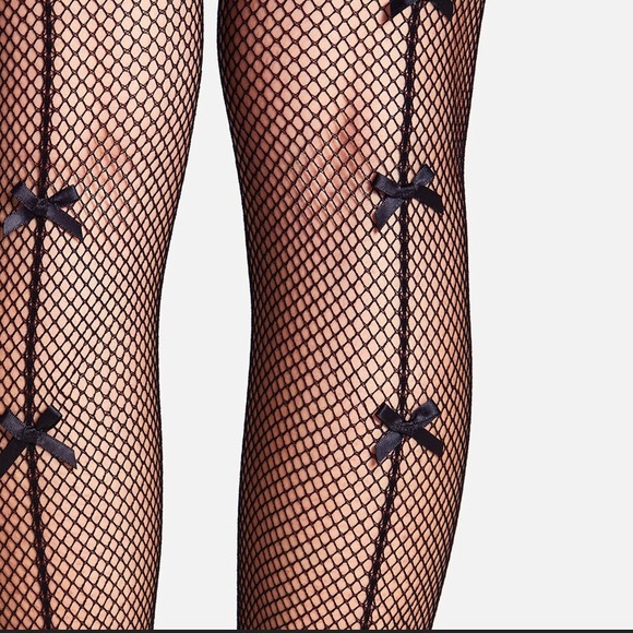 End of year SALE❗️😍Pinup bow designed fishnet stocking/legging 🎀 - Picture 2 of 3